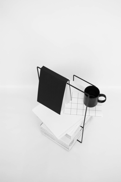 jessica154blog:  Magazine Holder by ADesignProjects for Etsy