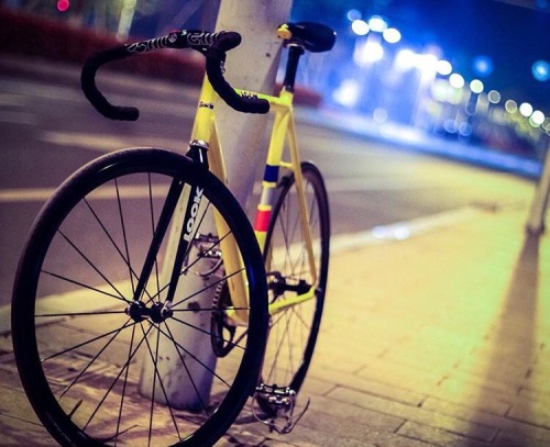 gristleous:  Steel Look. So nice.