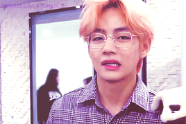 wabisaba:gifset challenge: #20, favorite hair color on taehyung (that rose goldy sunrise kind of col