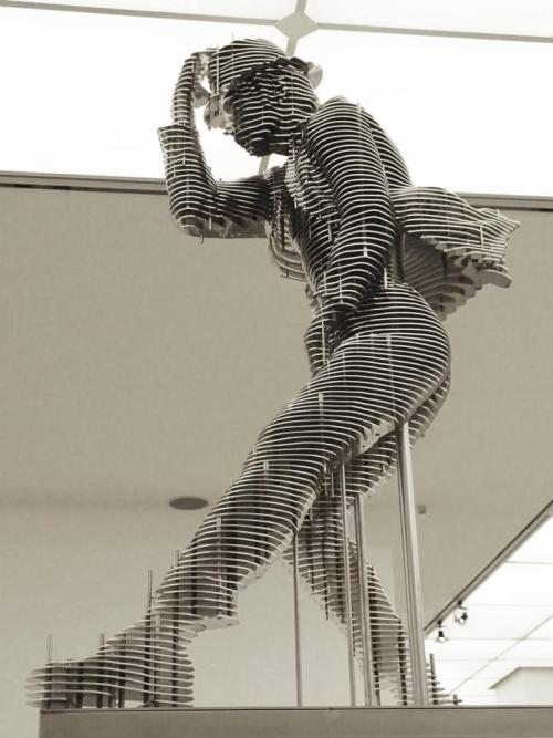 anitaleocadia: Park Chan-girl (metal sculptures)