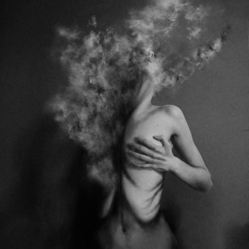 slobbering:  Giorgia Napoletano ~ “Metamorphosis of the Body”Also known as Blekotakra (Italian girl), Giorgia Napoletano is a young digital photographic artist from Italy. Born in Pescara in 1991, this hugely talented artist and student of Architectural