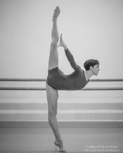 pas-de-duhhh: Matteo Miccini dancer with