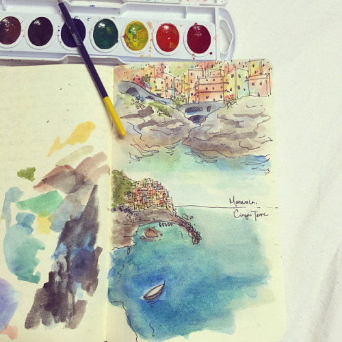 Lazily painting in bed, recreating my memories of Cinque Terre! 