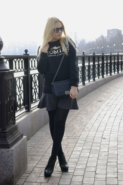 fashion-tights: Flounce Skirt