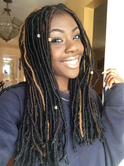 hennessybee:  Becky take notes! 📝 these are real Dreadlocks!   #MelaninMadonna #Blackout