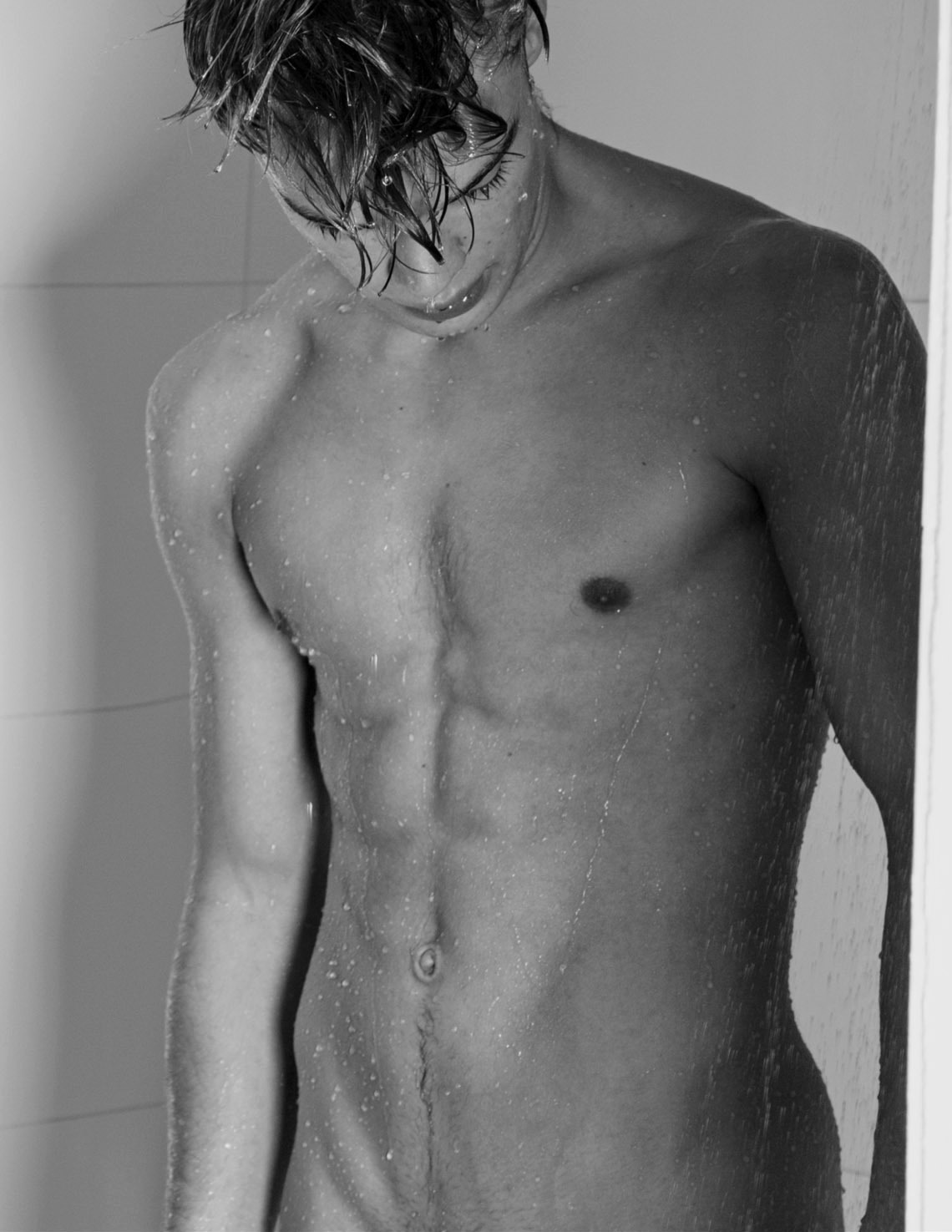 takingoff38:
“Taking Off:
The Shower Series, #495.
Click, reblog and follow. Pass me around to all your friends.
”
A