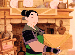 fandomsandfeminism:  simonbaz:  Disney Femslash AU: “How bout a girl who’s got