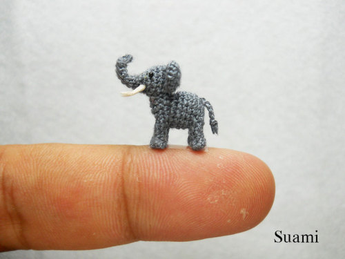 asylum-art:  Cutest Miniature Crochet Animals Eve by  Su Ami Etsy shopSu Ami are a family of five artists from Vietnam who crochet the cutest miniature animals ever. The artists sell their creations on Etsy where you can find hundreds of their miniature