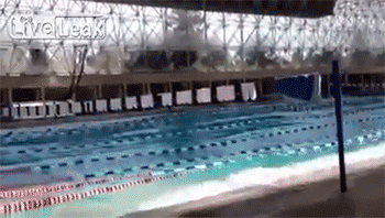 sizvideos:Olympic Size Pool During an EarthquakeVideo - Via Siz iOS app  Kewl.