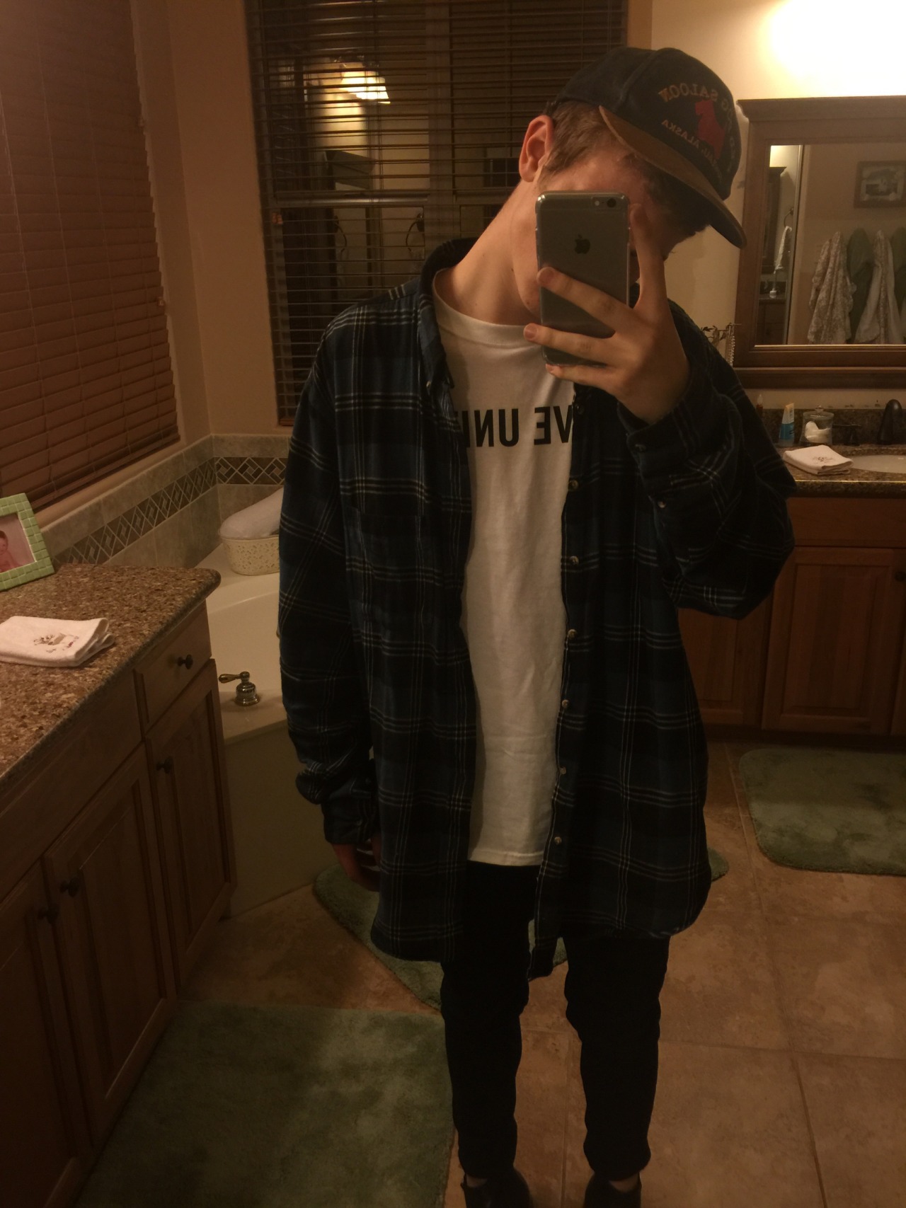 momcrotch:  the ‘90s called and they were like “nice”