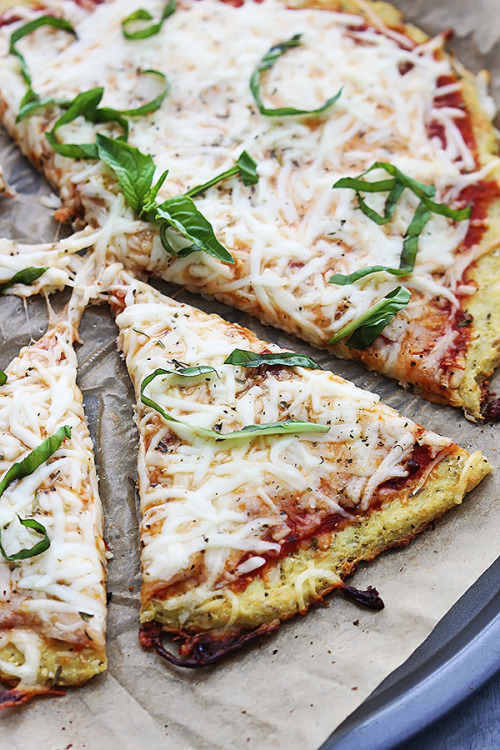 do-not-touch-my-food:  Cauliflower Crust Pizza