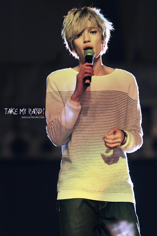 fyeahteentop:  131109 TEEN TOP No.1 Asia Tour in Taiwan [ © TAKE MY HAND! ] Please do not edit/crop/remove watermark.      