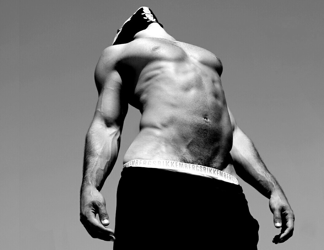 kingofyourcastle:  pulsate 