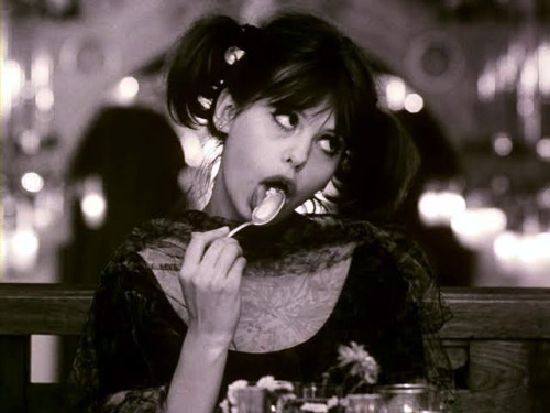 elitropiagogo:  still from Daisies 