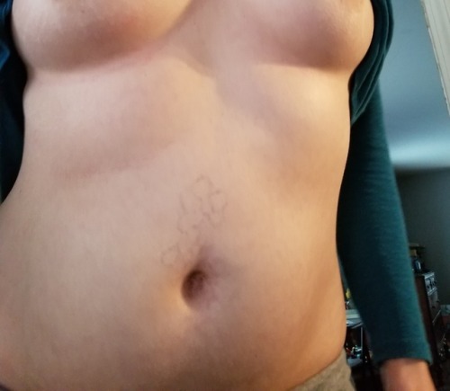 40scoupleforswap: funcouple23: Comment and reblog for the full unedited pic in your dm! Sexy Great t