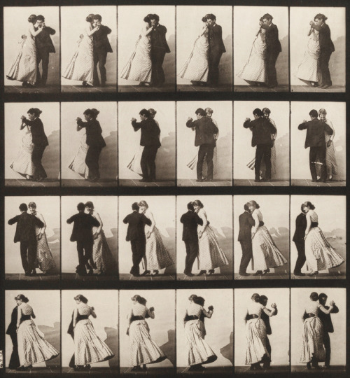 Eadweard Muybridge,  Animal Locomotion, Volume VII, Men and Woman (Draped), 1887