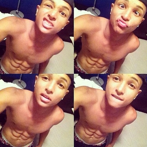 bruhyousexy:  paul