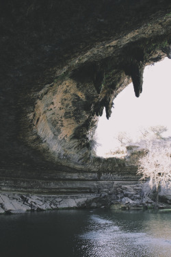 sitoutside:   Hamilton Pool, Texas   by  know_surprises  