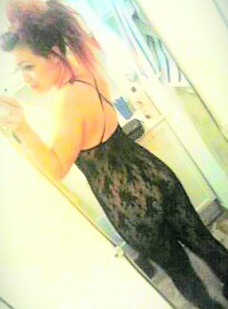 getmoneydollaz:  More from the slutty samantha  Follow getmoneydollaz  Wow. So nice!!!