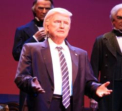 remanedur: captainsnoop: the donald trump animatronic at disneyland’s hall of presidents looks like they made an animatronic for hillary, went “oh fuck” and stretched a hastily-made donald trump skin over hillary’s facial structure  you were