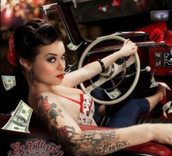 hotrod-girls:  Hotrod Pinup , check more here : http://hotrod-girls.tumblr.com/ 