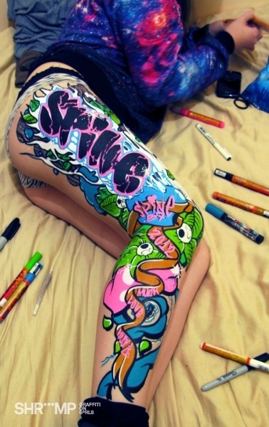 wrsnk:  Click on these blogs and give us a follow graffiti-censored graffitianonymous WRSNK 