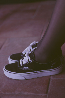 eveeverywhere:  ☯✝☹Soft Grunge/Pastel Gothic/Pale☹✝☯ 