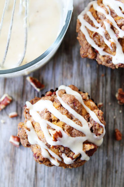 foodffs:  Brown Butter Pumpkin Streusel Muffins with Brown Butter Glaze  Really nice recipes. Every hour.     