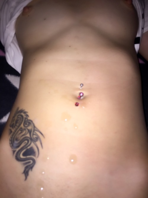 austrianbadasscouple:  My drunken babygirl 😈😈😈