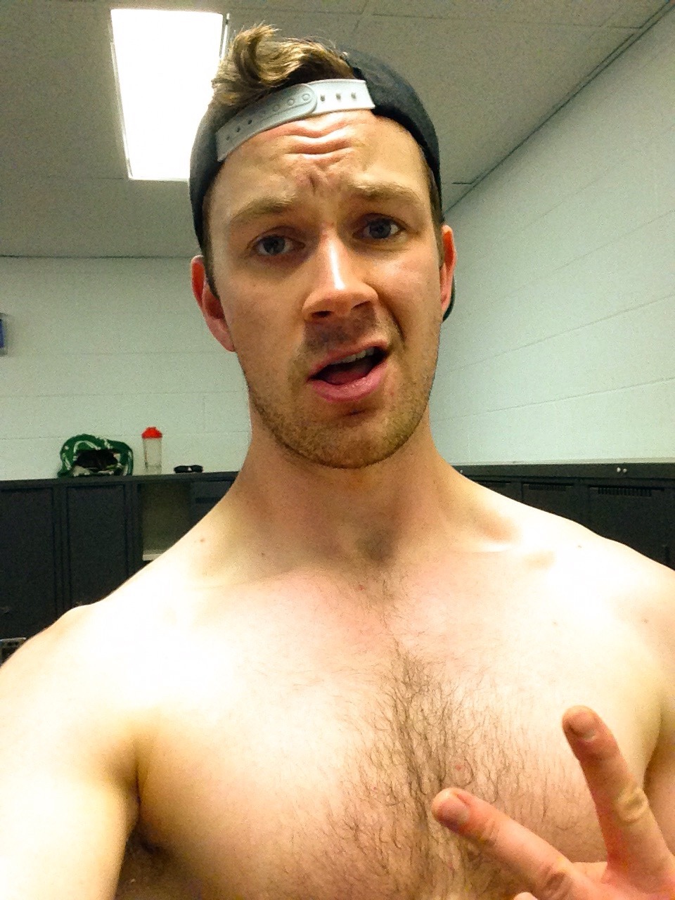 cdnmooselr:  I found a bunch of random selfies. 