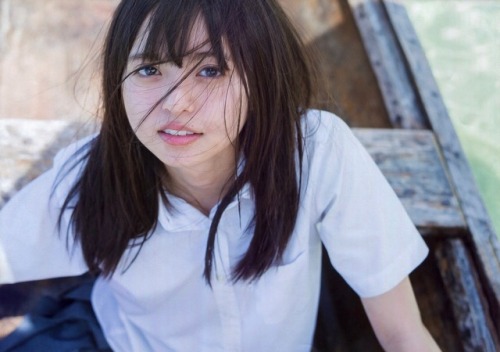 sakagumi46: 乃木坂46 齋藤飛鳥 / 1st 写真集『潮騒』edit 夏音(caon) ❹(トリミング・補正など) reblogged with tintum.