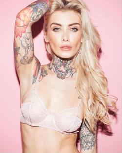 inked-sexy-single:  http://inked-sexy-single.tumblr.com 