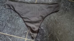 hotpantypictures:  My neighbor’s thong, all dirty