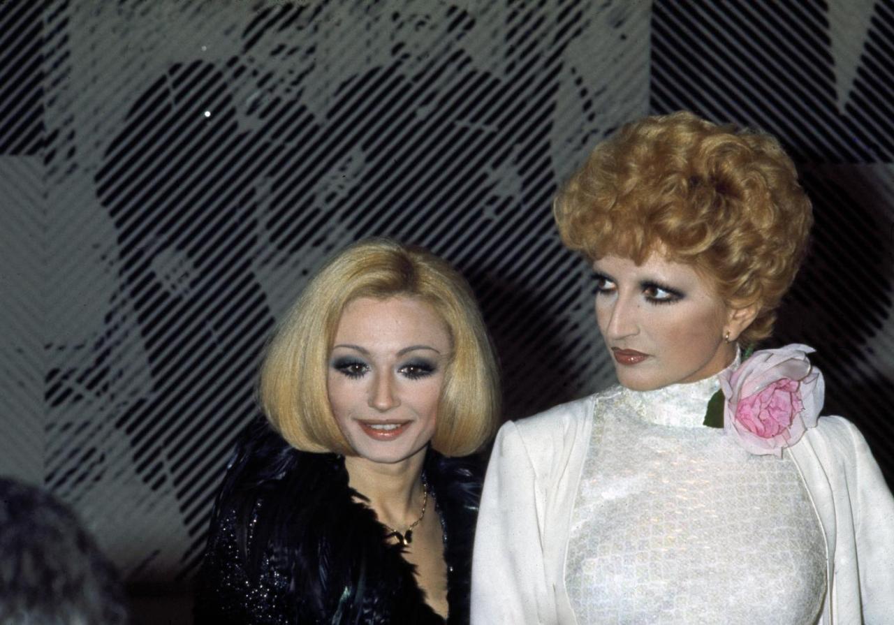 Raffaella Maria Roberta Pelloni &amp; Mina Anna Maria Mazzini - Milleluci, RAI