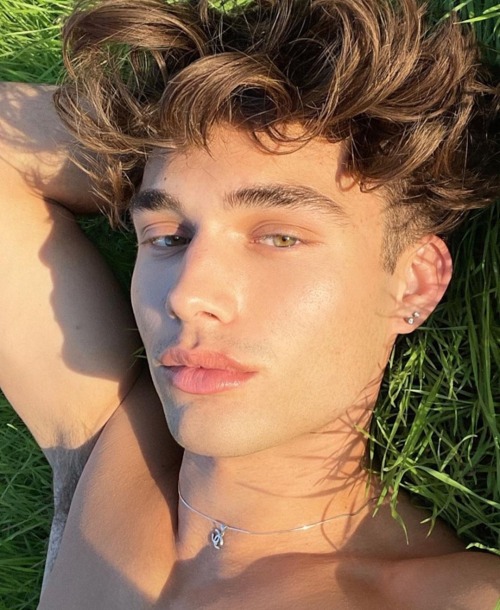 Brady Potter - Beautiful guys