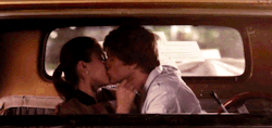 romancepics:  10 Kissing Tips That Will Make