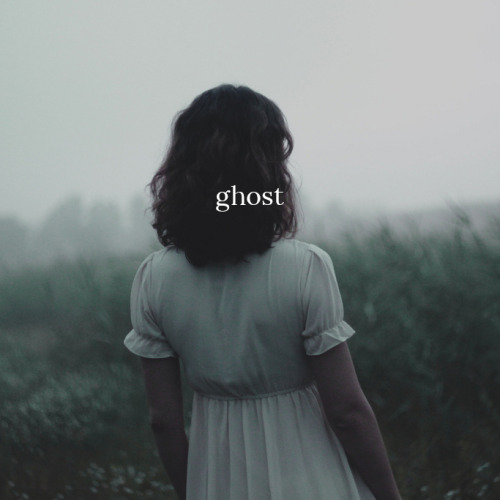 romulvs:// ghostfor those who feel like they’re on the brink of nonexistence.listen