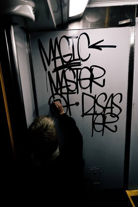 surf-skate-beach-street:   hakujitsuu:  -  S U R F ✖ S K A T E ✖ B L O G 