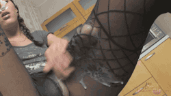 i hope there is somebody catching the load..would be a waste otherwhys ; kik mwxx1