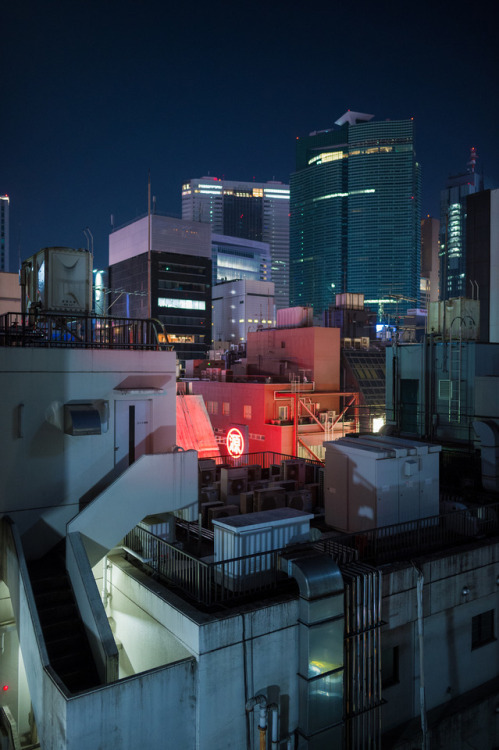 tokyostreetphoto: Nightscape, Ginza 銀座 Instagram — @lkazphoto