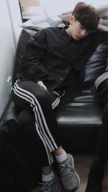 Stray Kids Couple Lockscreens