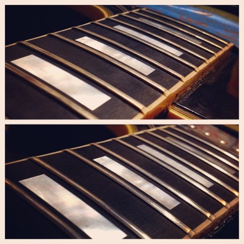 mmguitarbar:  Frets. #gibson #guitar #guitartech #lespaul #custom #vintage #frets #seattle (at Mike & Mike’s Guitar Bar) 