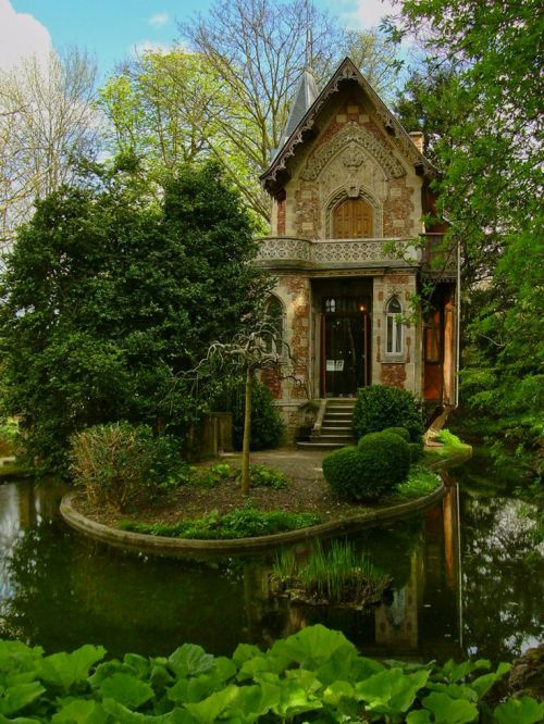 Cristo Castle in Marly le Roi, France