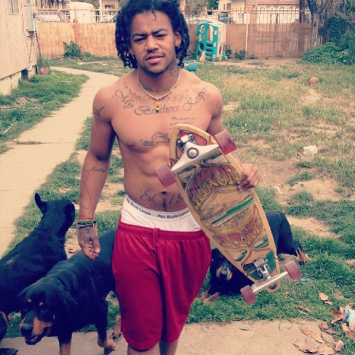 gotdatass:  takethatdicknigga:  Abdulguapo follow —-> takethatdicknigga.tumblr.com  It’s little lol 