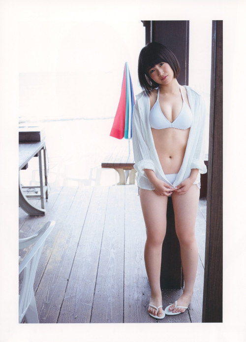 voz48reloaded:  Tomonaga Mio 1st Photobook 「Hinata」