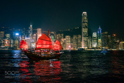 random-photos-x:  Hong Kong Skyline by SimonLinge.