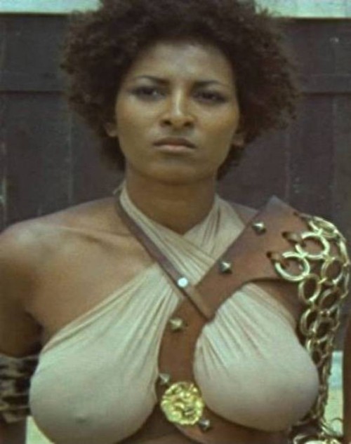 papa-mint:  ✨ Pam Grier ✨