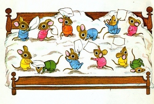 vladtheunfollower: Pillow Fight by Richard Scarry