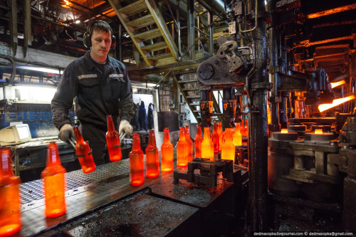 odditiesoflife:Glass Bottle Manufacturing Plant, RussiaThis is the Novosibirsk plant - a company wit