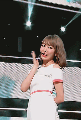 jaendeukie:(190407) Sakura  -  Up x Violeta   🔮  
